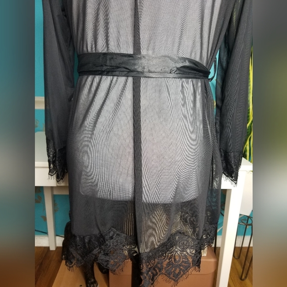 RS Love Sheer Lace Short Robe Black - Picture 8 of 13